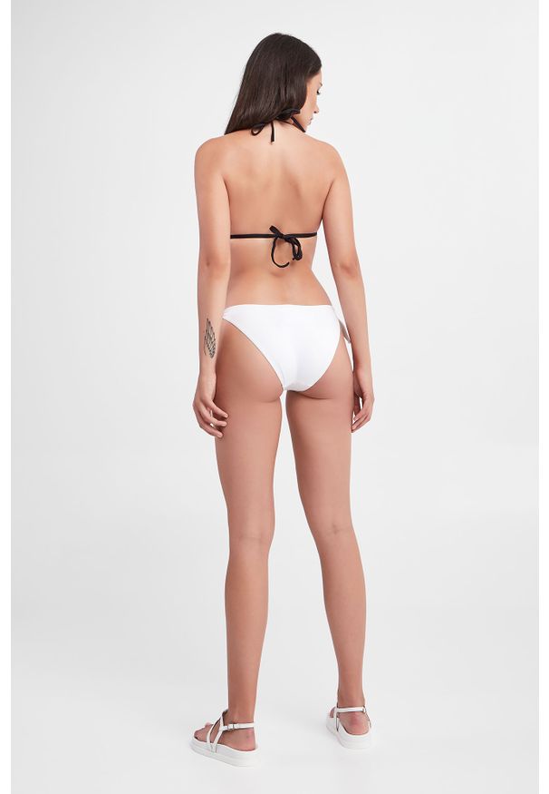 Tessy Beachwear - Dół od bikini Ona TESSY BEACHWEAR. Materiał: materiał. Wzór: aplikacja, nadruk