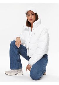 Calvin Klein Jeans Kurtka puchowa J20J222710 Biały Regular Fit. Kolor: biały. Materiał: puch, syntetyk #6