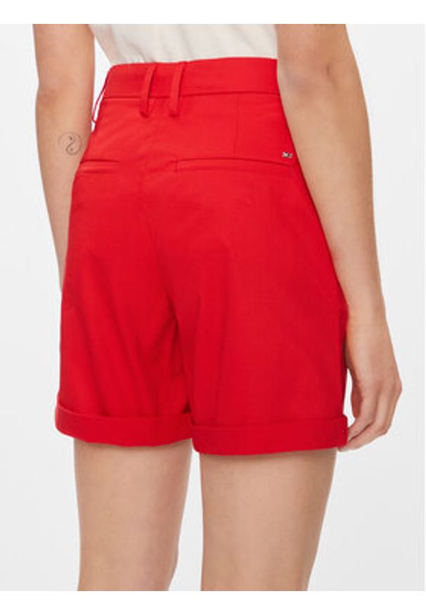 TOMMY HILFIGER - Tommy Hilfiger Szorty materiałowe WW0WW41769 Czerwony Regular Fit. Kolor: czerwony. Materiał: lyocell, bawełna