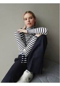 Robe di Kappa Golf 64114XW Biały Regular Fit. Typ kołnierza: golf. Kolor: biały. Materiał: wełna #2