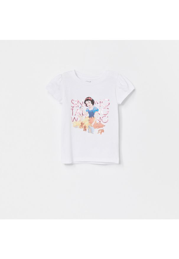 Reserved - Bawełniany t-shirt z Królewną Śnieżką - Biały. Kolor: biały. Materiał: bawełna