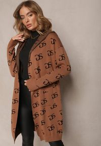 Renee - Brązowy Kardigan Niezapinany w Modny Nadruk z Kieszeniami i Kapturem Permila. Kolor: brązowy. Wzór: nadruk. Sezon: zima, jesień. Styl: elegancki #5