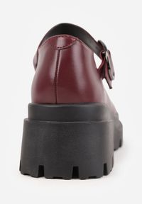 Born2be - Bordowe Półbuty Mary Jane na Grubej Podeszwie z Ozdobną Sprzączką Fenzina. Okazja: na co dzień. Zapięcie: sprzączka. Kolor: czerwony. Materiał: jeans. Styl: casual, elegancki #8