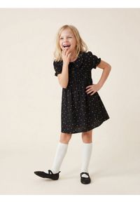 Sinsay - Sukienka babydoll z ozdobnym kołnierzykiem w kropki - czarny. Kolor: czarny. Wzór: kropki #1