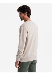 Ombre Clothing - Melanżowa męska bluza dresowa z wyszywanym logotypem – beżowa V2 OM-SSNZ-0163 - XXL. Okazja: na co dzień. Kolor: beżowy. Materiał: dresówka. Wzór: melanż. Styl: elegancki, casual