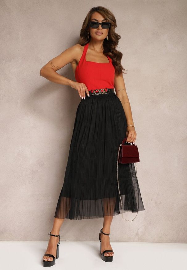 Renee - Czarna Rozkloszowana Spódnica z Tiulu Wykończona Gumką w Pasie Risshara. Okazja: na co dzień. Kolor: czarny. Materiał: tiul. Styl: casual, elegancki