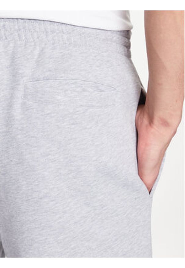 Lacoste Szorty sportowe GH9627 Szary Regular Fit. Kolor: szary. Materiał: bawełna. Styl: sportowy