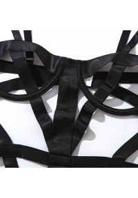 Intica - Body z elastycznym materiałem i szerokimi pasami na wieczorne wyjścia Calida. Kolor: czarny. Materiał: materiał #10