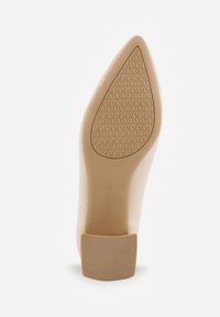 Born2be - Beżowe Czółenka VICES na Stożkowym Obcasie Jennibelle. Okazja: na co dzień. Kolor: beżowy. Obcas: na obcasie. Styl: casual, klasyczny, elegancki. Wysokość obcasa: średni #9