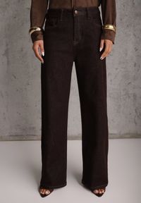 Renee - Brązowe Jeansy High Waist Szerokie z Bawełną Azile. Okazja: na co dzień. Stan: podwyższony. Kolor: brązowy. Styl: casual, klasyczny #4