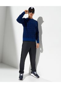 Burberry - BURBERRY - Niebieski sweter z monogramem. Kolor: niebieski. Materiał: wełna. Długość rękawa: długi rękaw. Długość: długie #5