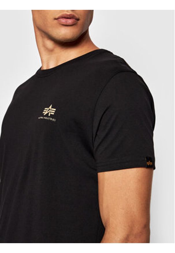 Alpha Industries T-Shirt Backprint 128507CP Czarny Regular Fit. Kolor: czarny. Materiał: bawełna