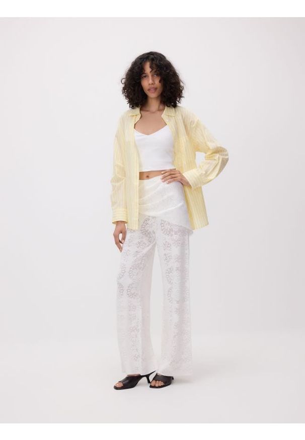 Reserved - Spodnie z chustą - kremowy. Kolor: kremowy. Materiał: dzianina, wiskoza