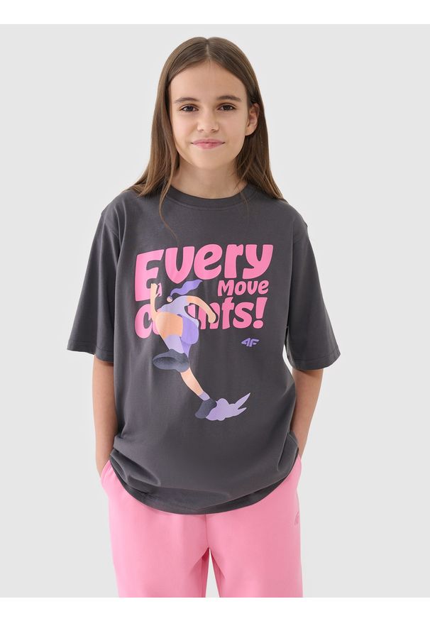 4f - 4F T-shirt oversize z nadrukiem dziewczęcy - szary 128 (7-8 lat). Okazja: na co dzień. Kolor: szary. Materiał: bawełna, dzianina, jersey. Długość rękawa: krótki rękaw. Długość: krótkie. Wzór: nadruk. Sezon: lato. Styl: klasyczny, casual, sportowy