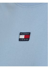 Tommy Jeans T-Shirt Badge DW0DW15640 Niebieski Classic Fit. Kolor: niebieski. Materiał: syntetyk #5