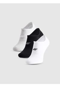 4f - 4F Skarpetki casual stopki (3-pack) męskie - multikolor 39-42. Kolor: wielokolorowy. Materiał: materiał, poliamid, bawełna, włókno, elastan. Sport: turystyka piesza, fitness