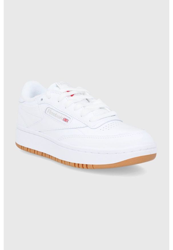 Reebok Classic - Buty skórzane Club C Double. Nosek buta: okrągły. Zapięcie: sznurówki. Kolor: biały. Materiał: skóra. Obcas: na obcasie. Model: Reebok Classic, Reebok Club. Wysokość obcasa: niski
