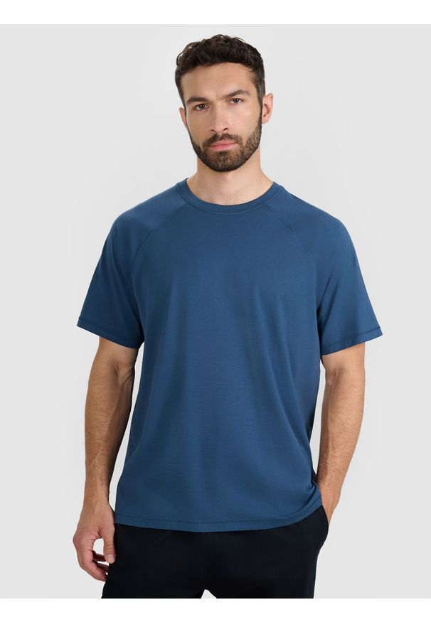 4f - 4F T-shirt oversize gładki męski - turkusowy S. Okazja: na co dzień. Kolor: turkusowy. Materiał: jersey, bawełna, materiał. Długość rękawa: krótki rękaw. Długość: krótkie. Wzór: gładki. Styl: casual, klasyczny, sportowy