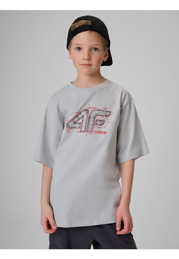 4f - 4F T-shirt loose z nadrukiem chłopięcy - szary 158/164 (12-14 lat). Okazja: na co dzień, na uczelnię. Kolor: szary. Materiał: materiał. Wzór: nadruk. Sezon: lato. Styl: casual