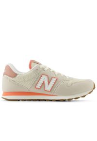 Buty New Balance GW500BPC - beżowe. Okazja: na co dzień. Kolor: beżowy. Materiał: zamsz. Szerokość cholewki: normalna