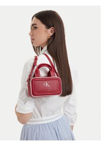 Calvin Klein Torebka Contrast Ck Mini Bauletto Bag LV04F1257G Bordowy. Kolor: czerwony. Materiał: skórzane #1