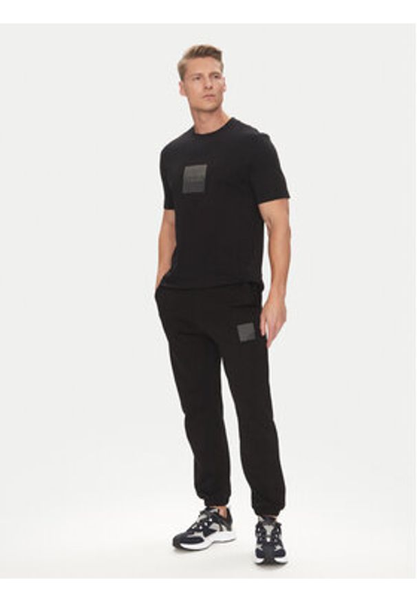 Hugo - HUGO T-Shirt Dusplit 50542784 Czarny Regular Fit. Kolor: czarny. Materiał: bawełna