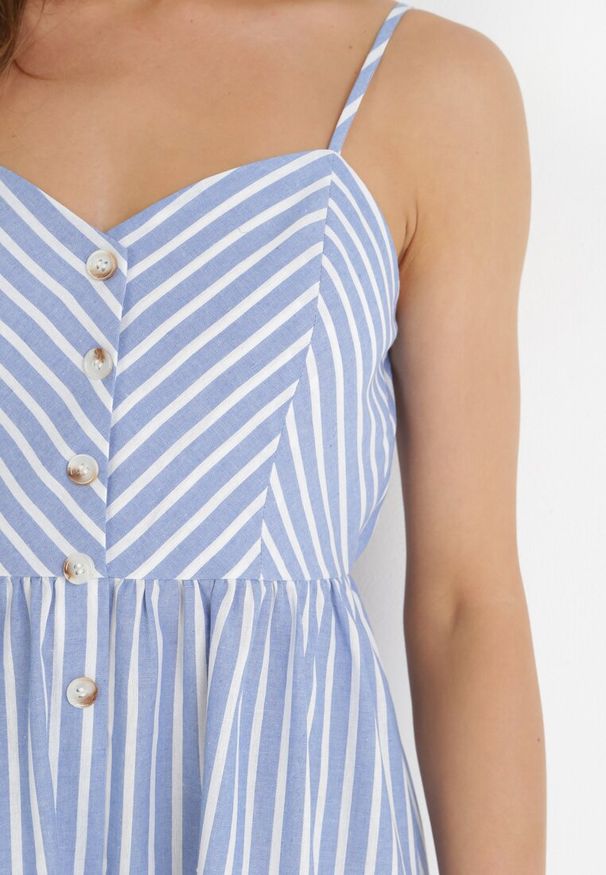 Born2be - Niebieska Sukienka Midi w Paski na Regulowanych Ramiączkach Bartale. Kolor: niebieski. Długość rękawa: na ramiączkach. Wzór: paski. Długość: midi