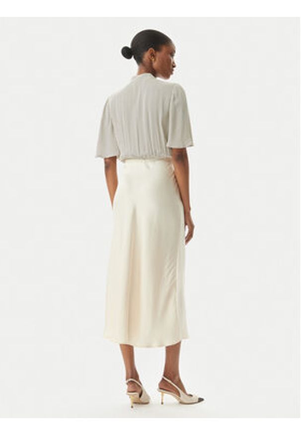 Elisabetta Franchi Sukienka koktajlowa AB85752E2 E84 Beżowy Regular Fit. Kolor: beżowy. Materiał: syntetyk. Styl: wizytowy