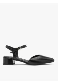 Ryłko - Czarne czółenka z otwartą piętą. Nosek buta: otwarty. Kolor: czarny. Materiał: skóra. Obcas: na obcasie. Styl: street. Wysokość obcasa: średni #1