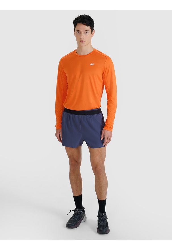 4f - 4F Spodenki do biegania szybkoschnące męskie - szare M. Kolor: szary. Materiał: elastan, włókno, syntetyk, materiał. Długość: krótkie. Wzór: jednolity. Sport: fitness, bieganie