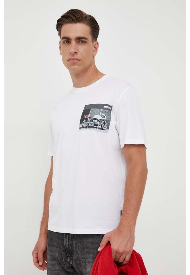 BOSS Orange - Boss Orange t-shirt bawełniany BOSS ORANGE kolor biały z nadrukiem. Kolor: biały. Materiał: bawełna. Długość rękawa: krótki rękaw. Długość: krótkie. Wzór: nadruk. Styl: klasyczny