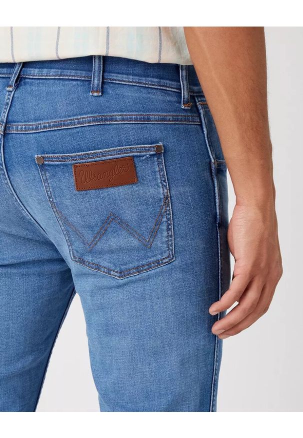 Wrangler - WRANGLER GREENSBORO MĘSKIE SPODNIE JEANSOWE JEANSY END GAME W15QCSZ63 112330712