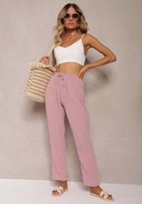 Renee - Różowe Spodnie z Regularną Talią z Gumką i Sznurkiem w Pasie Cerinda. Okazja: na co dzień. Kolor: różowy. Materiał: materiał, satyna. Styl: casual