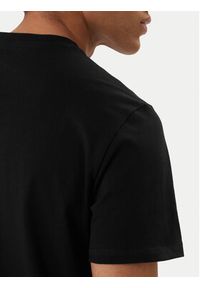 Guess T-Shirt M6RI23 K8FQ4 Czarny Regular Fit. Kolor: czarny. Materiał: bawełna #4