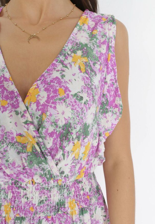 Born2be - Fioletowa Sukienka Wiskozowa z Kopertowym Dekoltem i Gumką w Talii Holitte. Kolor: fioletowy. Materiał: wiskoza. Typ sukienki: kopertowe