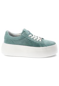 Sneakersy damskie Filippo, cholewka ze skóry naturalnej zamszowej perforowane wstawki po bokach wiązany fason, zielone, DP7520/26. Okazja: na co dzień. Zapięcie: sznurówki. Kolor: zielony. Materiał: skóra, zamsz. Szerokość cholewki: normalna. Obcas: na platformie. Styl: casual #7