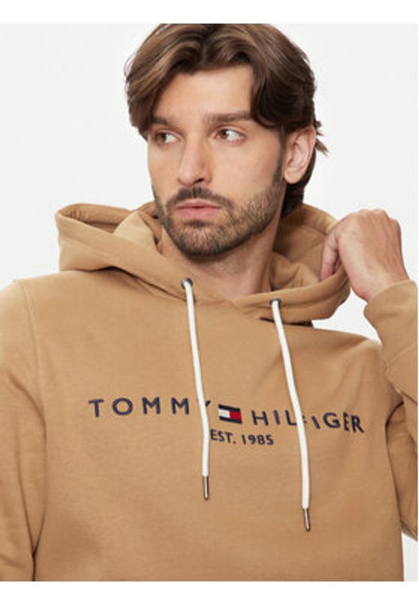 TOMMY HILFIGER - Tommy Hilfiger Bluza Logo MW0MW11599 Khaki Regular Fit. Kolor: brązowy. Materiał: bawełna, syntetyk