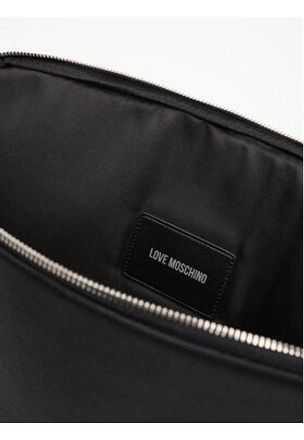 Love Moschino - LOVE MOSCHINO Etui na laptopa JC5010PP1MLN100A Czarny. Kolor: czarny. Materiał: materiał