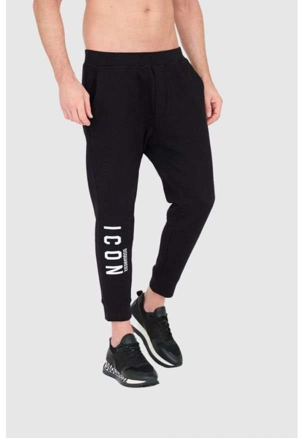 DSQUARED2 Czarne długie spodnie dresowe męskie z białym logo icon. Kolor: czarny. Materiał: bawełna
