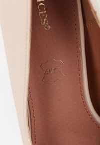 Born2be - Jasnobeżowe Szpilki Vices na Platformie ze Skórzaną Wkładką Racca. Okazja: na ślub cywilny, na imprezę, na wesele, do pracy, na spotkanie biznesowe. Kolor: beżowy. Materiał: skóra. Obcas: na platformie. Styl: wizytowy, biznesowy #5