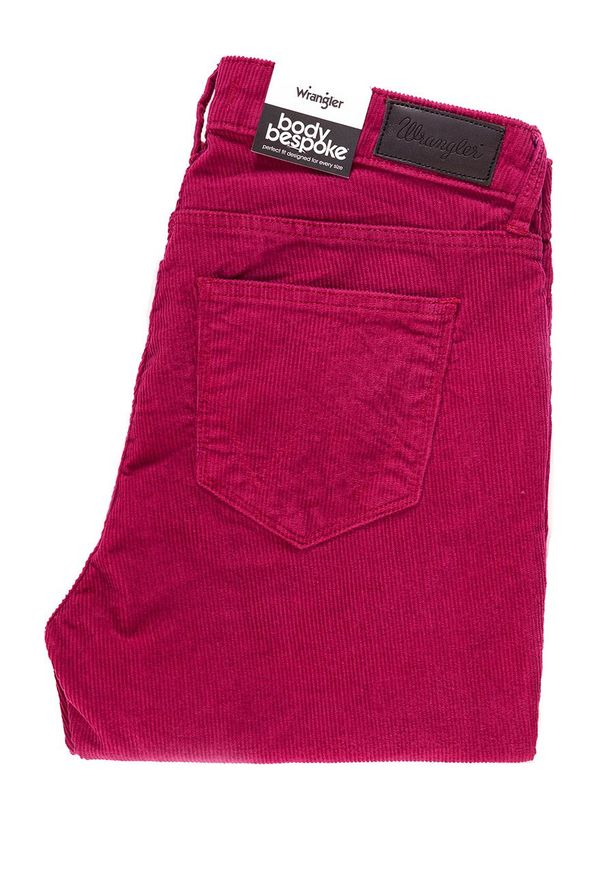 Wrangler - DAMSKIE SPODNIE SZTRUKSOWE WRANGLER SLIM CHERRY W28LEK18V 112128384. Materiał: sztruks. Wzór: aplikacja