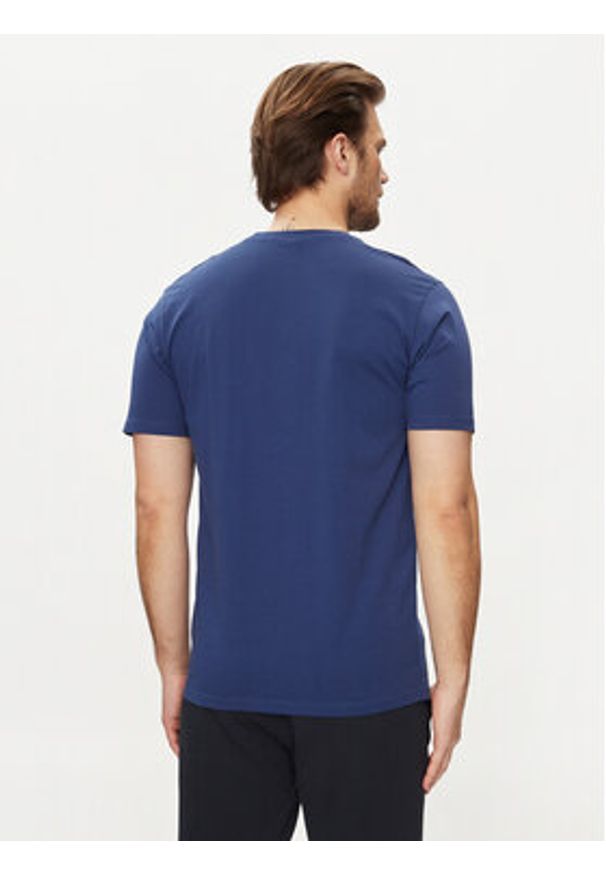 Ellesse T-Shirt Sport Club SHV20273 Granatowy Regular Fit. Kolor: niebieski. Materiał: bawełna. Styl: sportowy