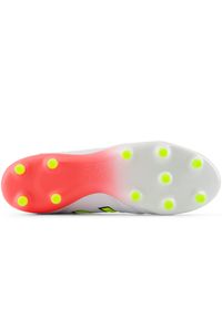 Korki męskie New Balance 442 V2 PRO FG MS41FMB2 – białe. Zapięcie: sznurówki. Kolor: biały. Materiał: skóra, materiał, nylon, syntetyk. Szerokość cholewki: normalna. Sport: piłka nożna, fitness #2