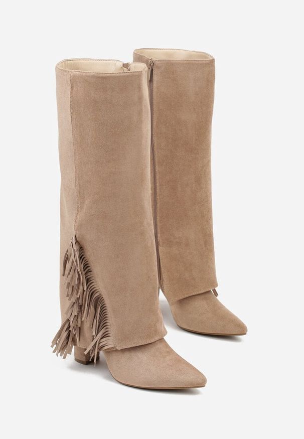 Born2be - Ciemnobeżowe Kozaki na Słupku z Wywiniętą Cholewką z Frędzlami Linadela. Okazja: do pracy, na co dzień, na spotkanie biznesowe. Kolor: beżowy. Materiał: satyna, jeans. Szerokość cholewki: normalna. Obcas: na słupku. Styl: klasyczny, casual, elegancki, biznesowy