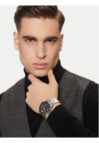 Casio Zegarek Edifice EQB-1200D-1AER Srebrny. Kolor: srebrny