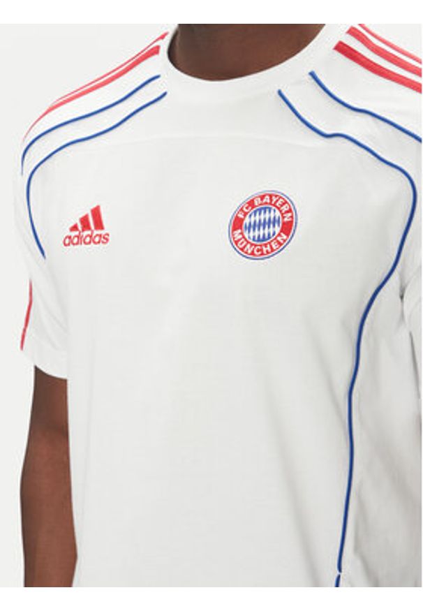 Adidas - adidas Koszulka techniczna FC Bayern UBP JF0587 Biały Regular Fit. Kolor: biały. Materiał: bawełna