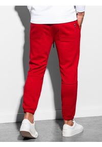 Ombre Clothing - Spodnie męskie dresowe joggery P899 - czerwone - XL. Kolor: czerwony. Materiał: dresówka. Wzór: nadruk, aplikacja #5