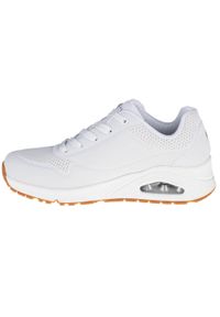 skechers - Buty do chodzenia damskie Skechers Unostand ON Air. Kolor: biały. Materiał: materiał, syntetyk, tkanina. Sport: turystyka piesza