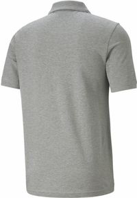 Puma - Męska koszulka polo z piki Essentials PUMA Medium Gray Heather. Typ kołnierza: polo. Kolor: szary. Materiał: prążkowany. Wzór: aplikacja. Styl: sportowy, klasyczny