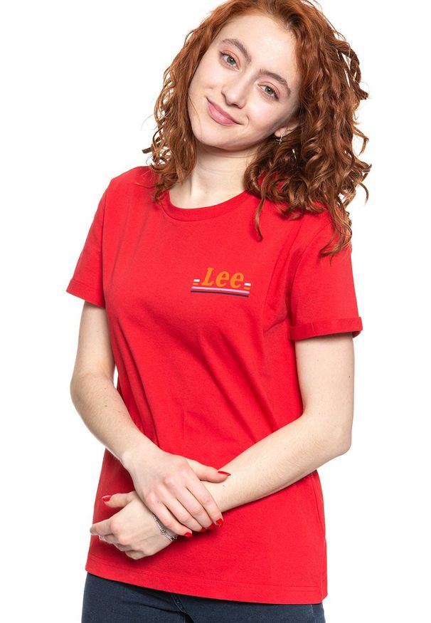 Lee - LEE T SHIRT DAMSKI CHEST LOGO TEE WARP RED L43ZFEKG 112109773. Wzór: nadruk